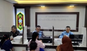 0103CAB9-8276-4906-AF5D-1BFE8FE923F9