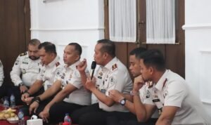 b1214766-e555-4033-bf76-c917fc9d3c0e