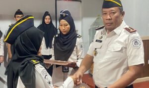 fe5403ed-90f6-4449-8919-784eecfe3b73