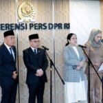 Ketua_DPR_RI_Puan_Maharani_dalam_konferensi_pers_di_Gedung_DPR__Kompleks_Parlemen__Senayan__Jakarta_20260901191929